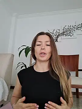 karina warthon online show from February 13, 5:35 pm