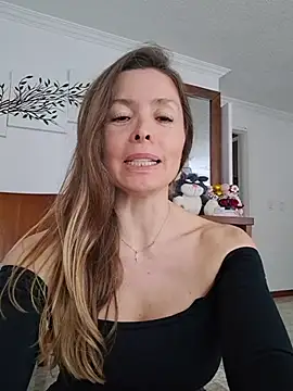 karina warthon online show from July 6, 5:48 pm