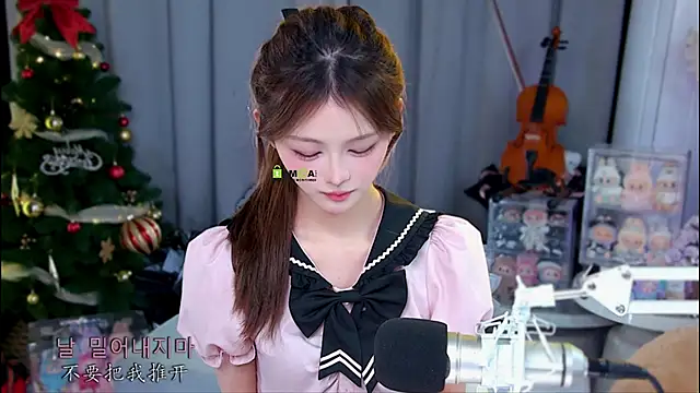 Snapshot of xixibaby- chatting on April 22, 11:17 am xixibaby- online show from April 22, 11:17 am