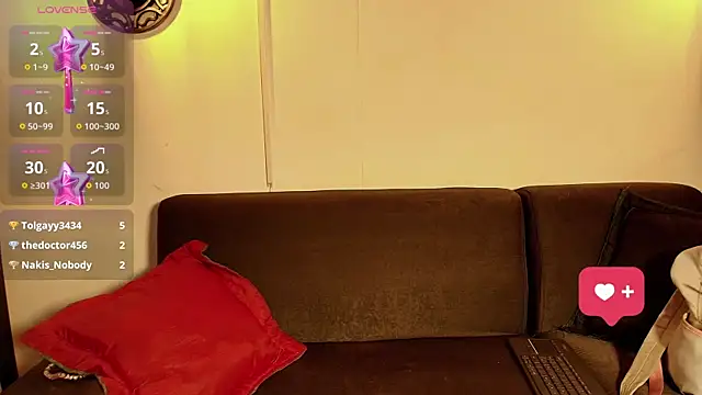 Snapshot of katy_handerson chatting on October 7, 8:43 pm katy handerson online show from October 7, 8:43 pm