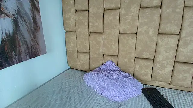 katy handerson online show from March 11, 8:36 pm