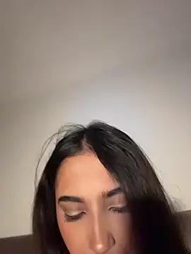 miaceleste online show from April 23, 10:33 pm