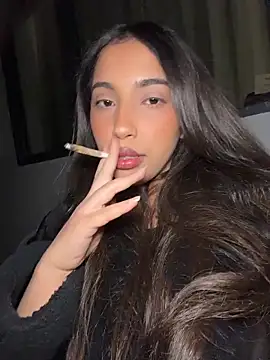 miaceleste online show from April 28, 8:02 pm