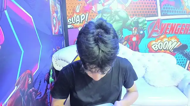 jisuscat online show from February 20, 7:08 pm