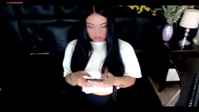 Carolaine01 online show from February 5, 9:29 pm
