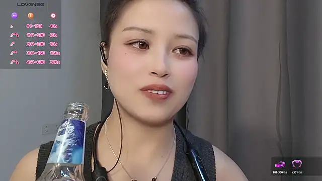 Lucky-xiuxiu online show from November 28, 1:22 pm