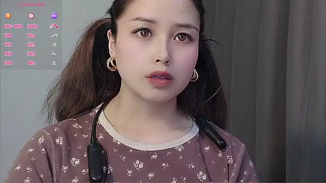 Lucky-xiuxiu online show from March 3, 12:23 pm