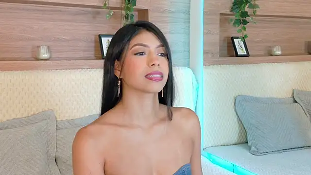 AbieHills online show from February 7, 7:33 pm