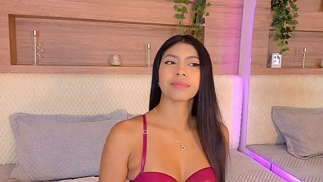 AbieHills online show from November 17, 11:36 am