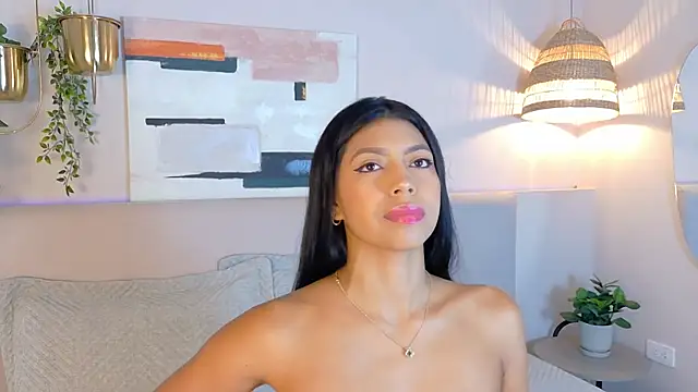 AbieHills online show from November 20, 11:55 am