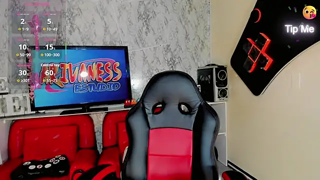 Snapshot of Gisele_fox chatting on September 8, 7:13 pm Gisele fox online show from September 8, 7:13 pm