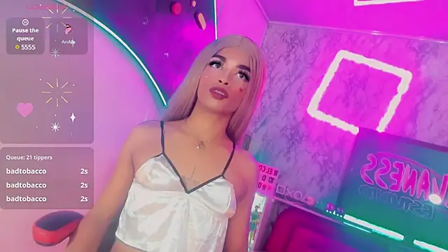 Snapshot of Gisele_fox chatting on March 18, 10:26 pm Gisele fox online show from March 18, 10:26 pm