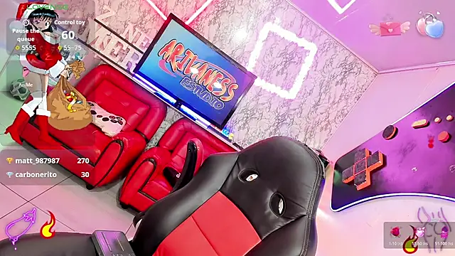 Gisele fox online show from December 3, 7:13 pm