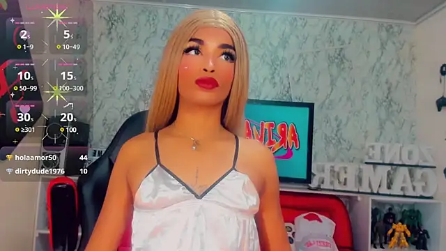 Snapshot of Gisele_fox chatting on March 18, 7:22 pm Gisele fox online show from March 18, 7:22 pm