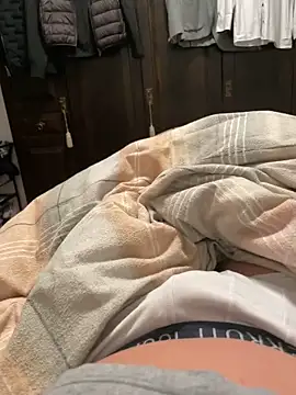 gamdschie49 online show from October 21, 7:13 pm