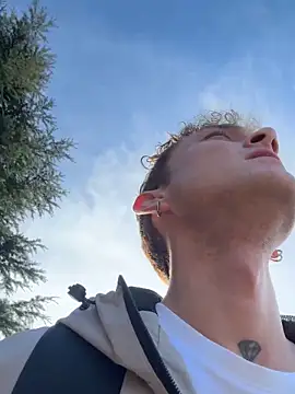 verici34 online show from November 1, 12:32 pm