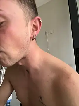 verici34 online show from November 23, 7:07 am