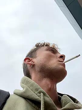 verici34 online show from November 29, 8:14 am