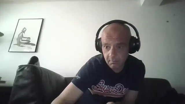 horndude187187 online show from May 30, 5:40 pm