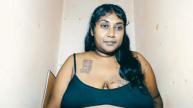 candytigress69 online show from May 26, 6:06 pm