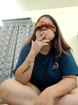 Snapshot of shreya1765 chatting on September 13, 3:06 am shreya1765 online show from September 13, 3:06 am