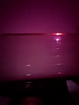 Snapshot of shreya1765 chatting on March 15, 6:43 pm shreya1765 online show from March 15, 6:43 pm