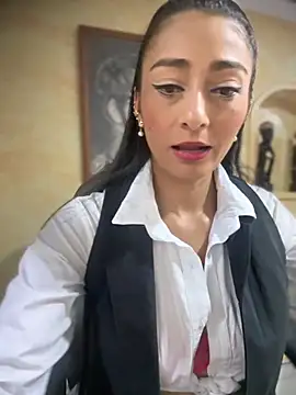 BELLA--26 online show from October 24, 1:54 pm