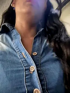 BELLA--26 online show from September 10, 1:43 pm