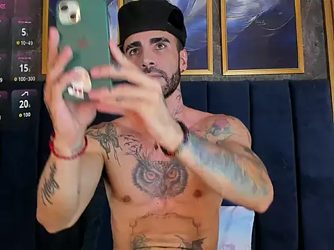 Lancelot Benwick online show from April 4, 8:48 pm