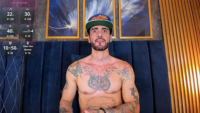 Lancelot Benwick online show from February 26, 8:31 pm