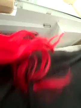 Mia-Fuchs online show from September 25, 6:30 am