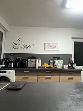 Mia-Fuchs online show from February 11, 5:13 pm