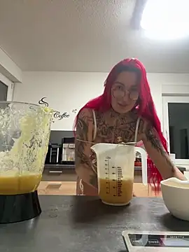 Mia-Fuchs online show from February 6, 6:26 pm