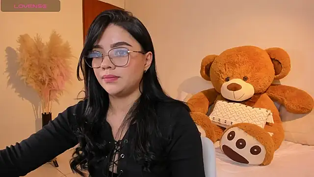 Snapshot of gabi_sanzz_ chatting on November 8, 10:57 pm gabi sanzz online show from November 8, 10:57 pm