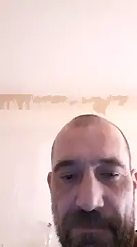 Snapshot of javierpasteur69 chatting on February 26, 10:58 pm javierpasteur69 online show from February 26, 10:58 pm