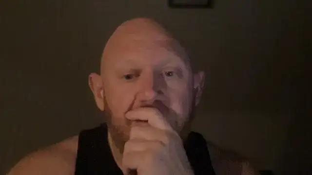 Snapshot of ozmit chatting on November 21, 3:38 am ozmit online show from November 21, 3:38 am