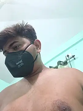 Snapshot of Desi_Heat chatting on April 16, 5:57 pm Desi Heat online show from April 16, 5:57 pm