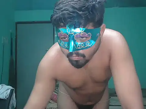 Snapshot of Desi_Heat chatting on May 20, 4:04 pm Desi Heat online show from May 20, 4:04 pm