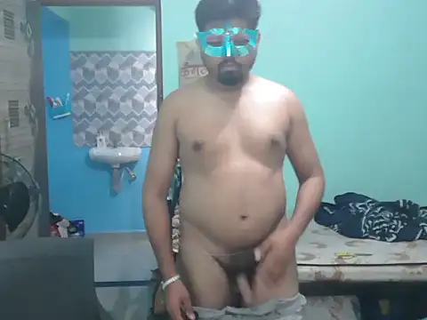 Snapshot of Desi_Heat chatting on March 31, 3:25 pm Desi Heat online show from March 31, 3:25 pm