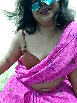  MilkyBar online show from June 3, 5:06 pm