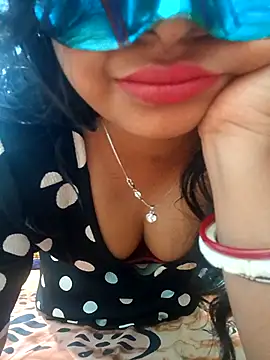  MilkyBar online show from February 23, 11:22 am