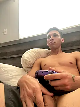 leisurelycriminal online show from October 4, 7:59 pm