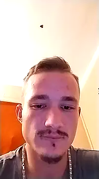 Snapshot of frankthefuck69 chatting on March 11, 1:37 am frankthefuck69 online show from March 11, 1:37 am