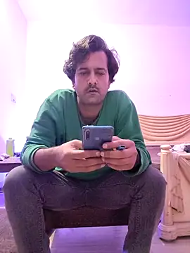 MAGNETICDADDY8 online show from March 23, 4:40 pm