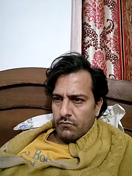 MAGNETICDADDY8 online show from March 22, 6:42 pm