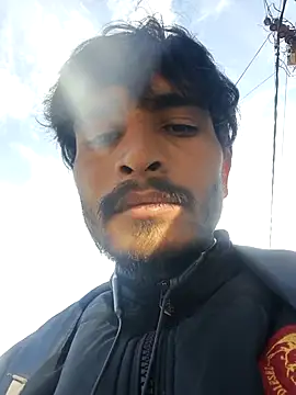 Snapshot of MAGNETICDADDY8 chatting on November 30, 4:13 am MAGNETICDADDY8 online show from November 30, 4:13 am