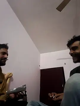 Snapshot of MAGNETICDADDY8 chatting on November 26, 4:40 pm MAGNETICDADDY8 online show from November 26, 4:40 pm