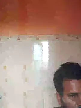 Snapshot of MAGNETICDADDY8 chatting on November 7, 8:52 am MAGNETICDADDY8 online show from November 7, 8:52 am