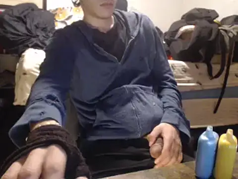 Snapshot of SadCatDaddy chatting on January 23, 12:04 am SadCatDaddy online show from January 23, 12:04 am