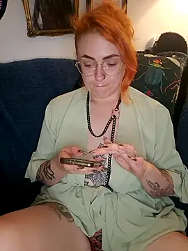 Snapshot of inky_ginge chatting on September 12, 9:36 pm inky ginge online show from September 12, 9:36 pm